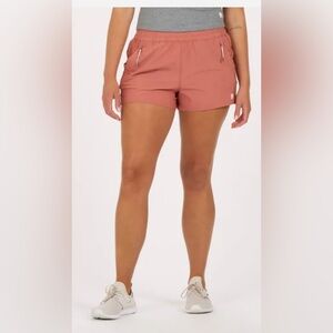 Vuori - Dash Short - Cinnamon